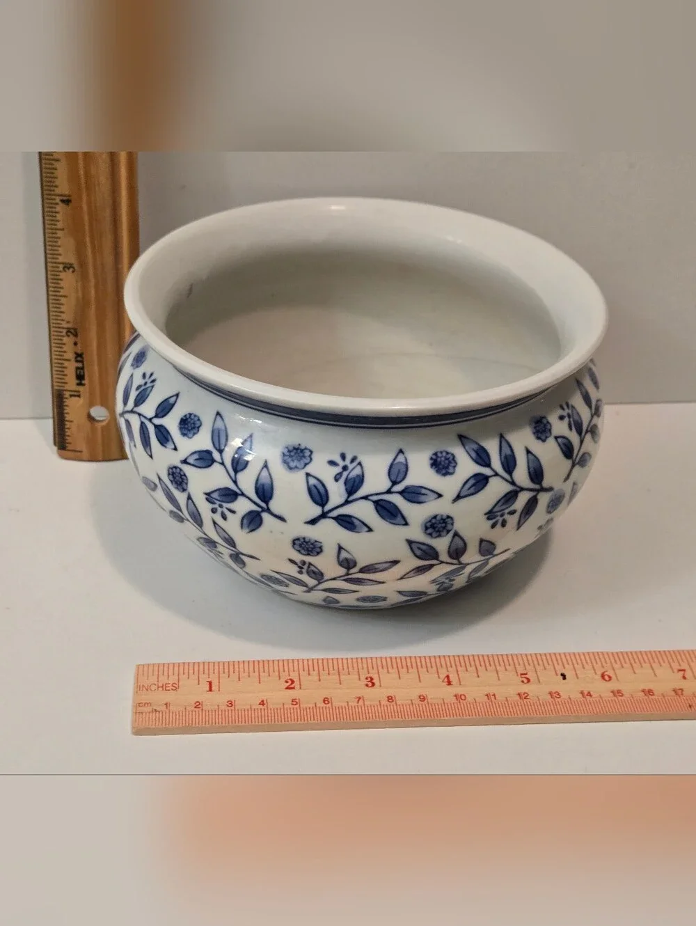 Vintage Blue & White Floral Chinoiserie Ceramic Bowl Planter Flower Pot Vase - Picture 5 of 7